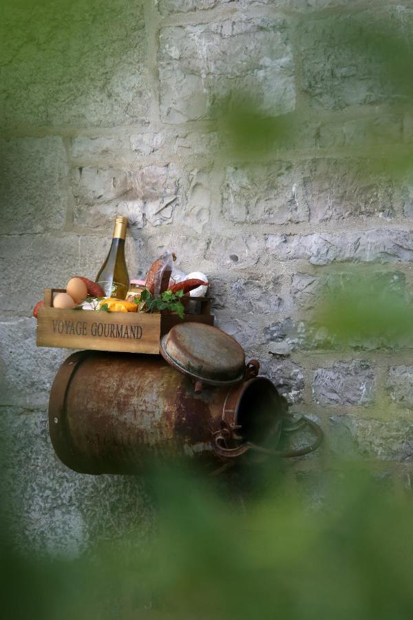Ferme Houard Bed & Breakfast Bomal Eksteriør bilde